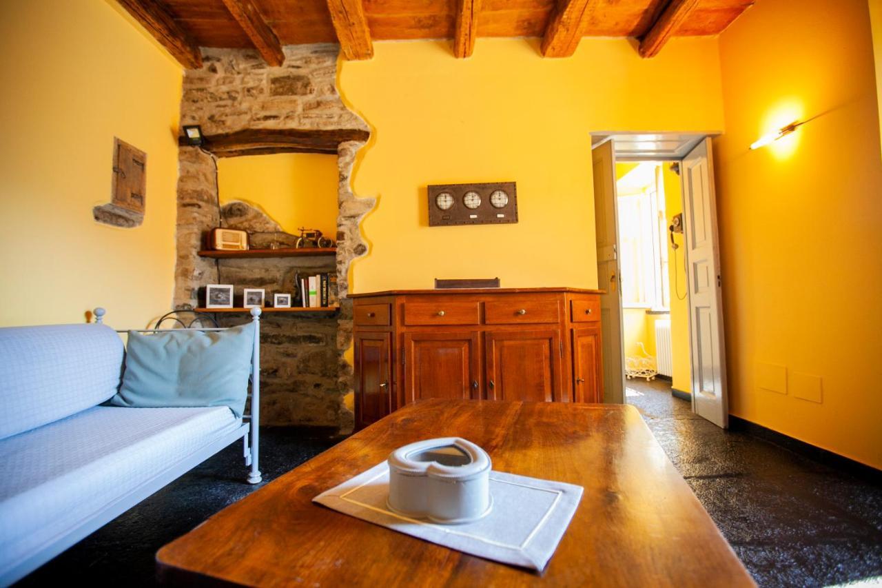 Casa Di Momo Apartment Carate Urio Luaran gambar
