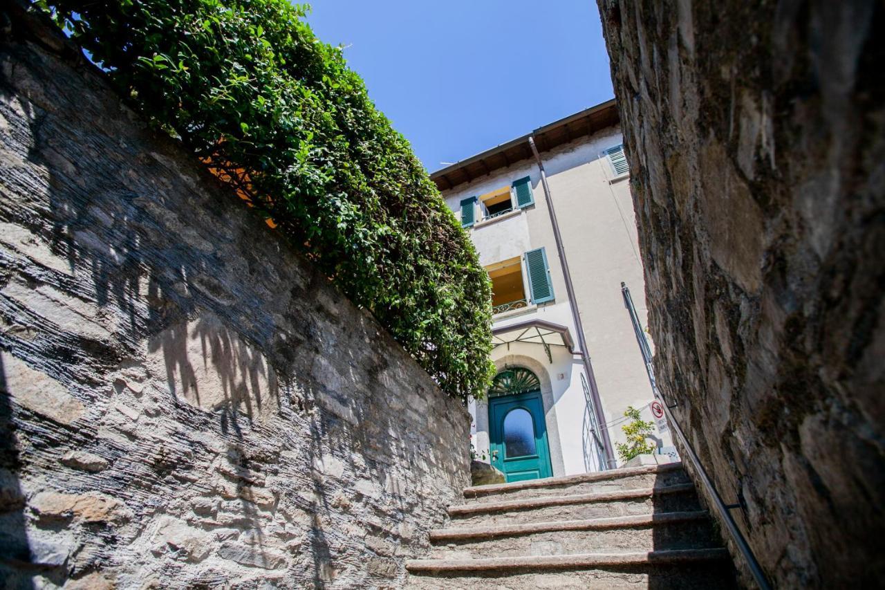 Casa Di Momo Apartment Carate Urio Luaran gambar